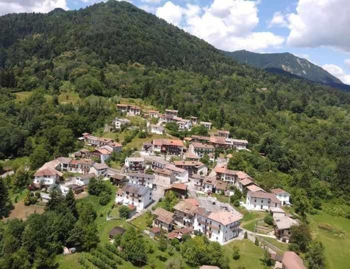 Casa Vacanze Il Bearc Feltrone Buitenkant foto